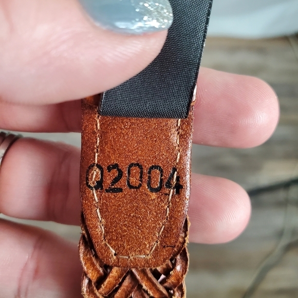 Brighton woven leather silver skinny belt size 32 - Picture 3 of 4